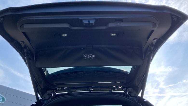 Land Rover Discovery 3.0 D350 Dynamic HSE 5dr Auto Diesel Station Wagon